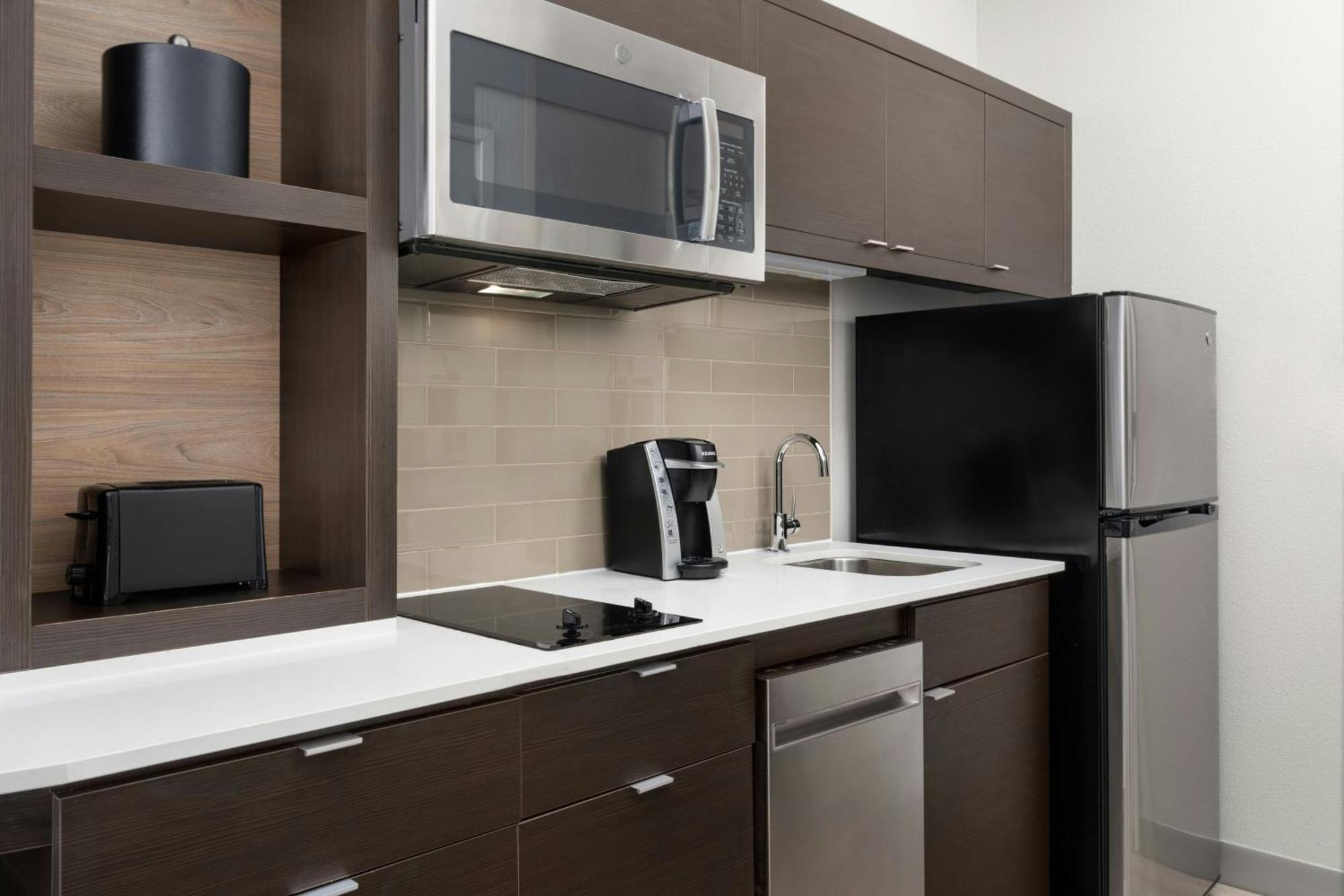 Towneplace Suites By Marriott Houston Hobby Airport المظهر الخارجي الصورة